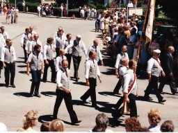 2015_Jubiläum_1990_Umzug_2